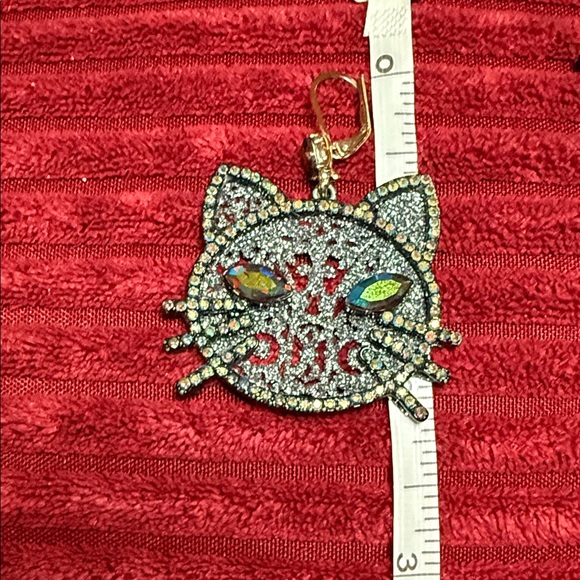 Betsey Johnson Cat Earrings - Picture 2 of 5